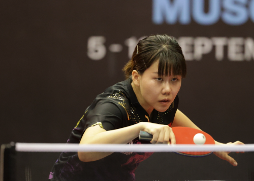 张女士和她 张女士和她