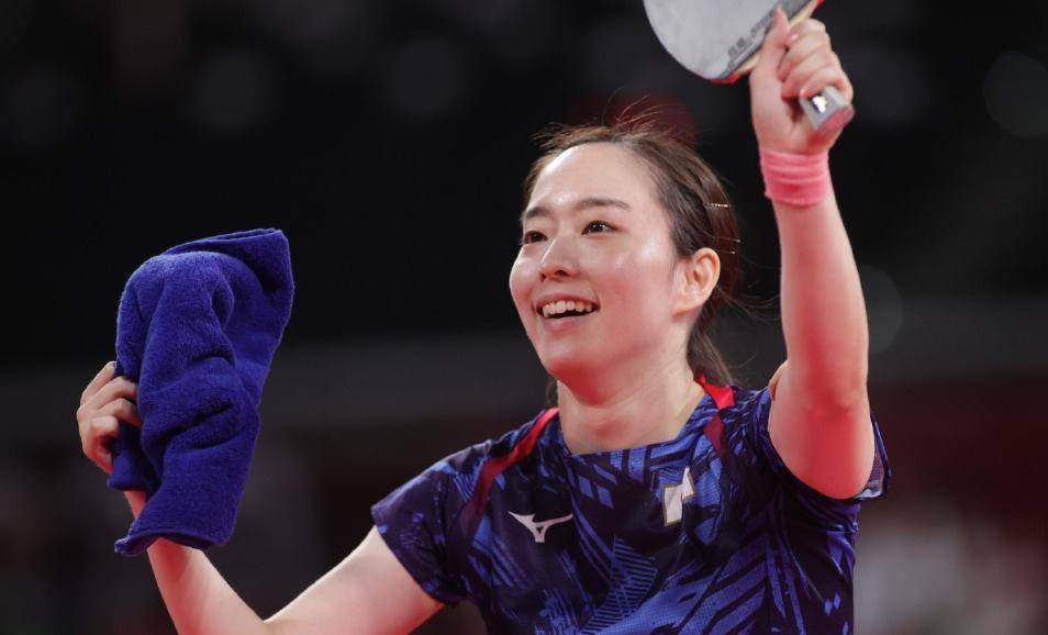 政府致力于 政府致力于