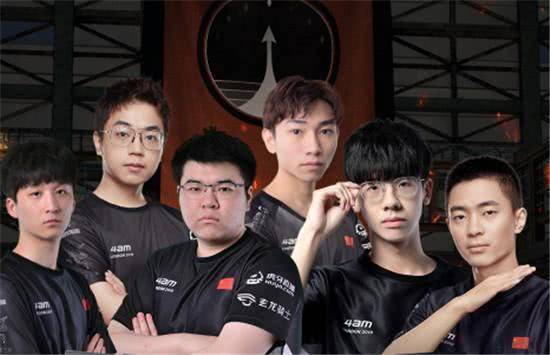 萨利巴致敬 萨利巴致敬